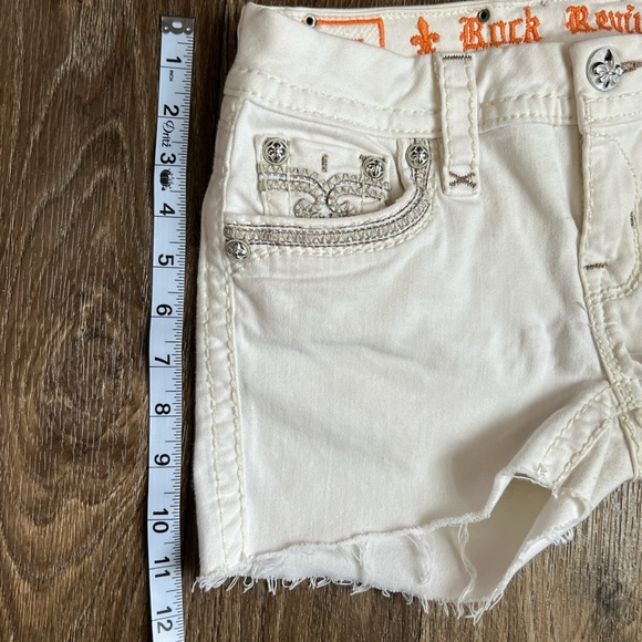 Rock Revival White Jean Shorts with Distressed Hem - Picture 8 of 8